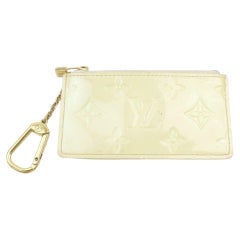 Louis Vuitton Monogram Vernis Key Pouch - Red Keychains, Accessories -  LOU792721