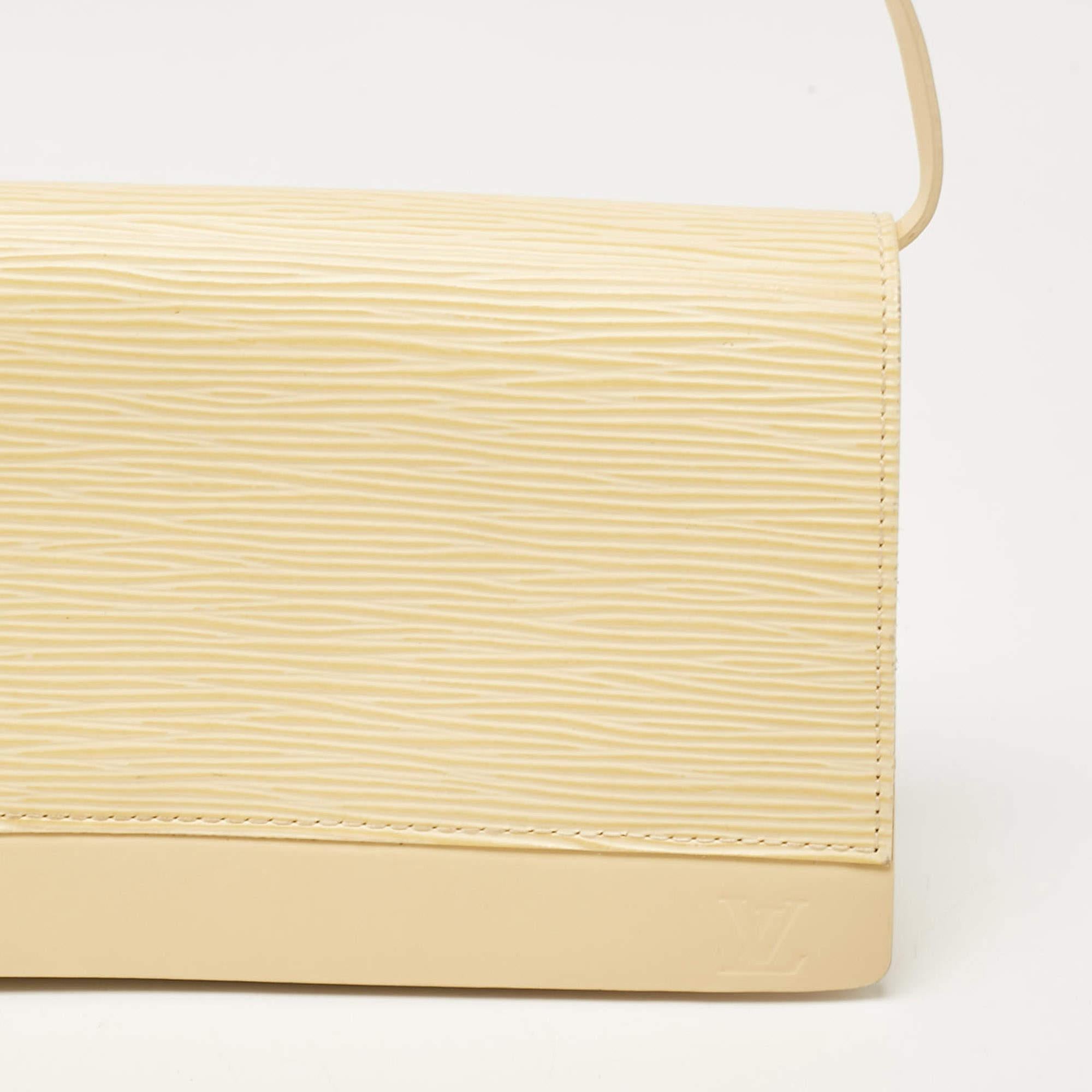 Women's Louis Vuitton Vanilla Epi Leather Honfleur Clutch Bag For Sale