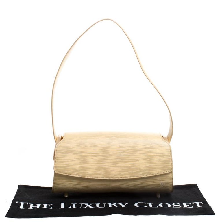Louis Vuitton Black Epi Leather Montaigne PM Bag - Yoogi's Closet