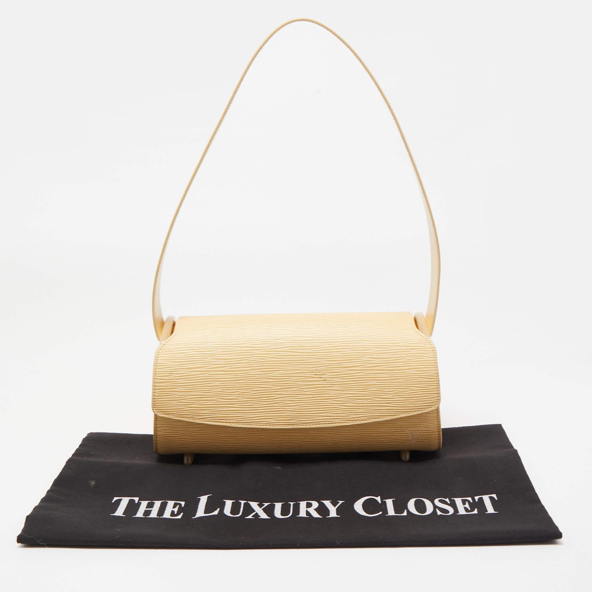 Louis Vuitton Vanilla Epi Leather Nocturne PM Bag 5