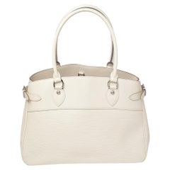 Louis Vuitton Vanilla Epi Leather Passy GM Bag
