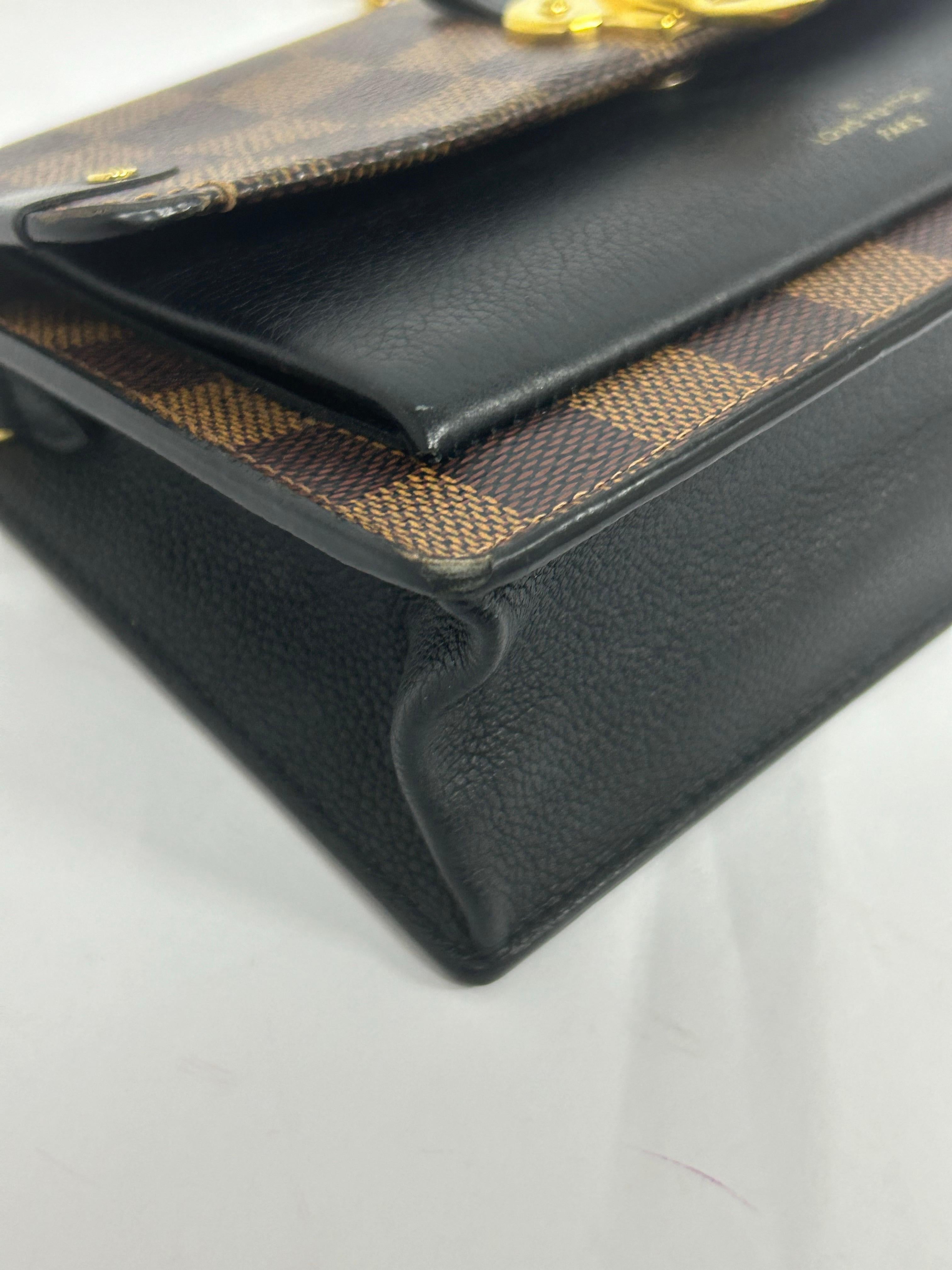 Louis Vuitton Vavin Wallet on Chain For Sale 4