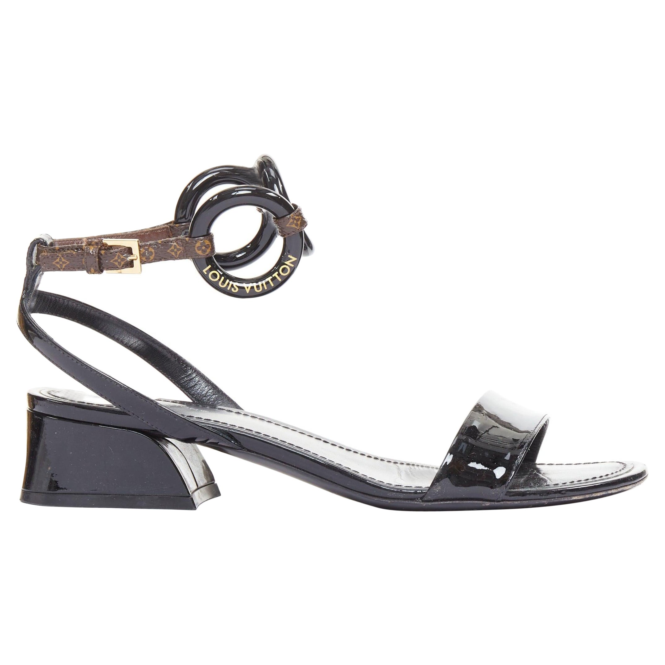 LOUIS VUITTON Vedette in vernice nera marrone LV con logo Monogram EU38 in vendita