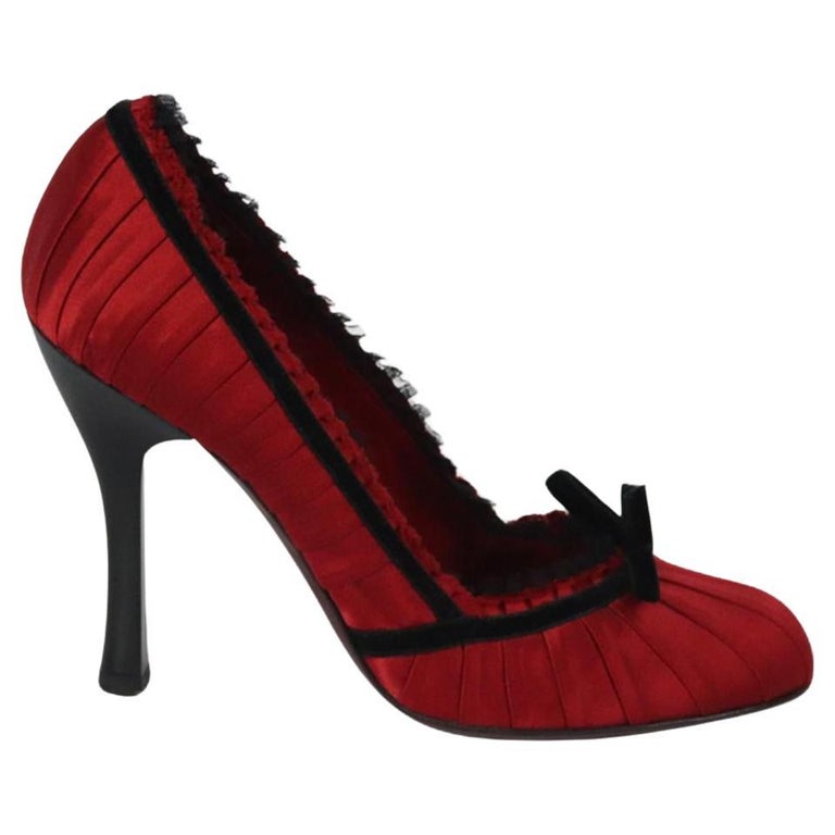 Louis Vuitton Black Heels Red Sole - 4 For Sale on 1stDibs