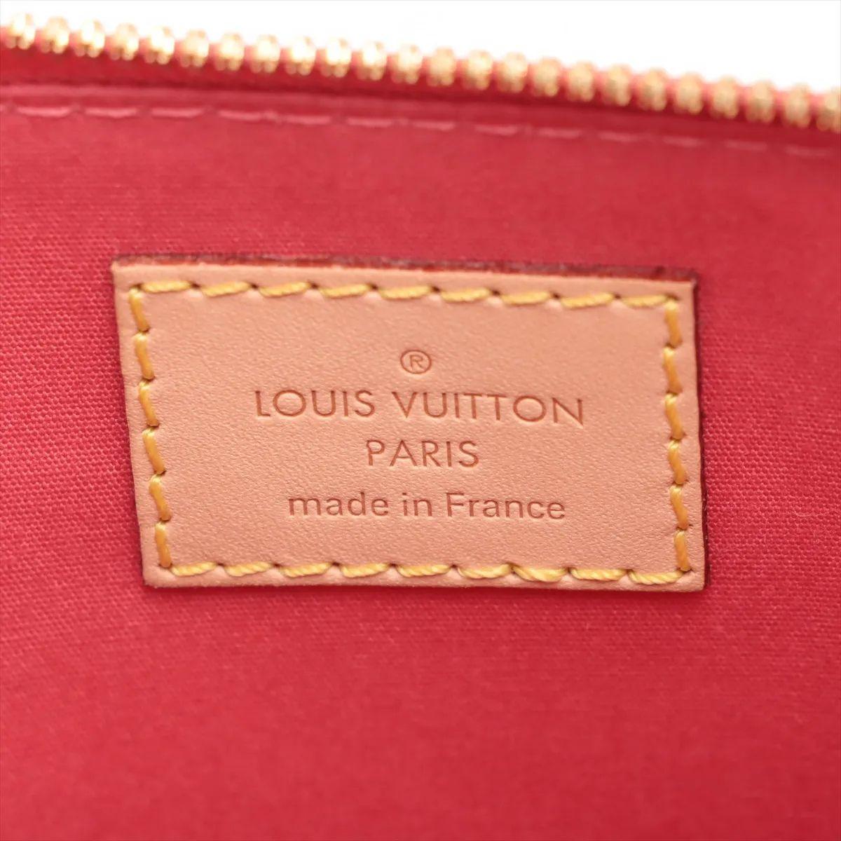 Louis Vuitton Vernis Alma BB rose pêche en vente 5