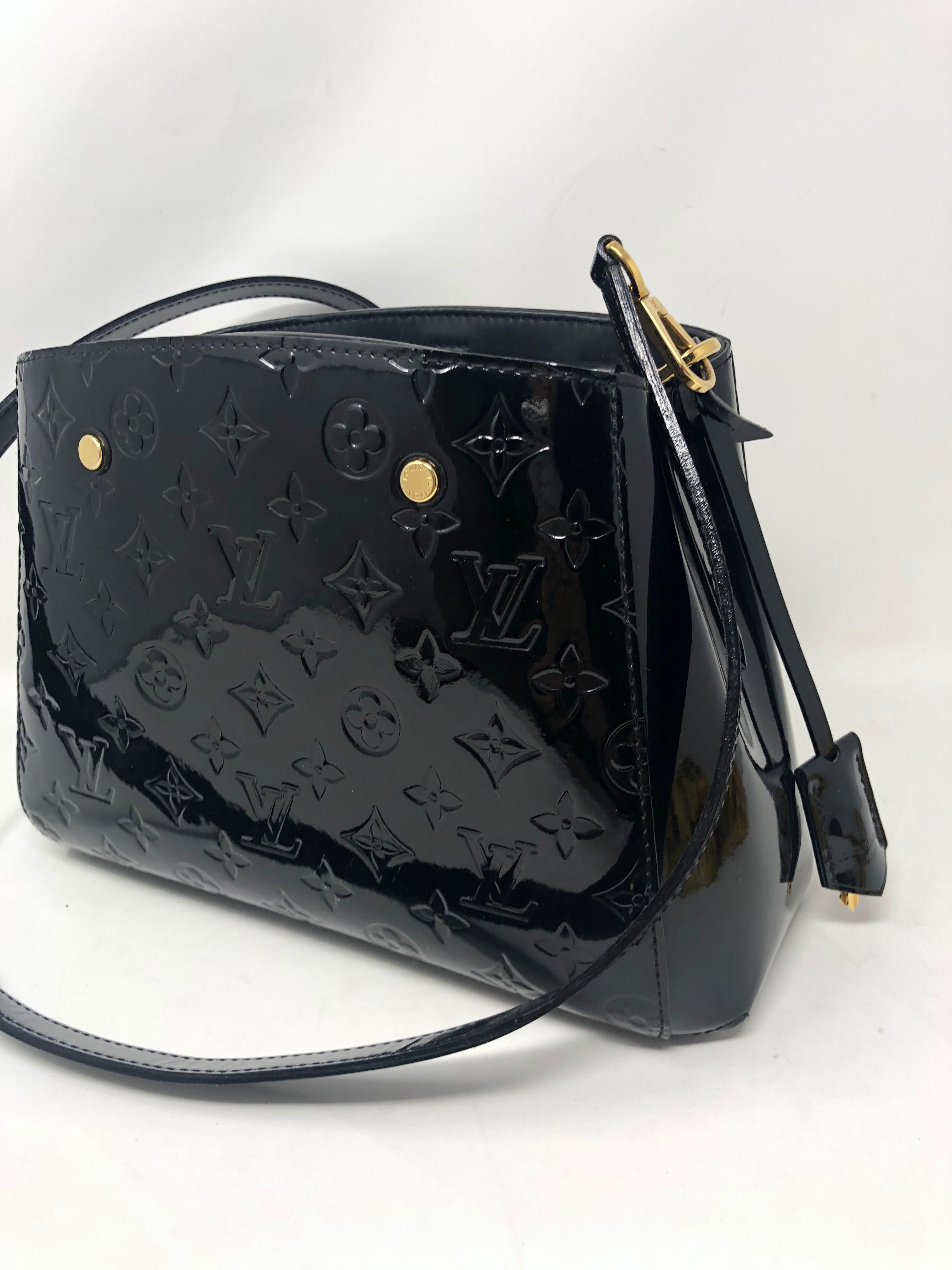 Louis Vuitton Vernis Black Montaigne BB Bag In Good Condition In Athens, GA