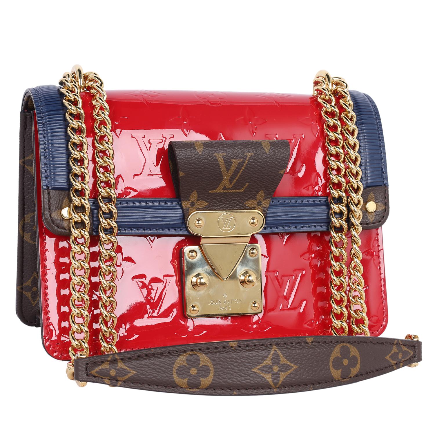 Louis Vuitton Vernis Epi Leather Monogram Wynwood Crossbody Red In Excellent Condition For Sale In Salt Lake Cty, UT