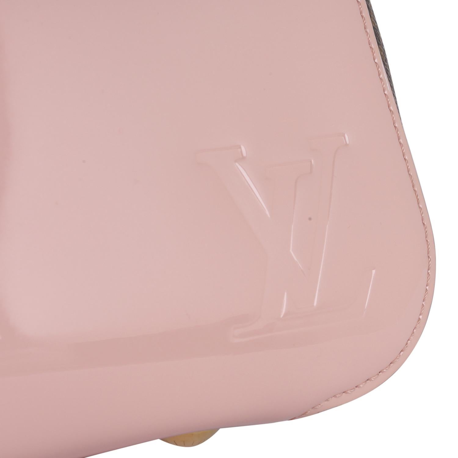 Louis Vuitton Vernis Leather Monogram Cherrywood Shoulder Bag Rose Ballerine For Sale 7