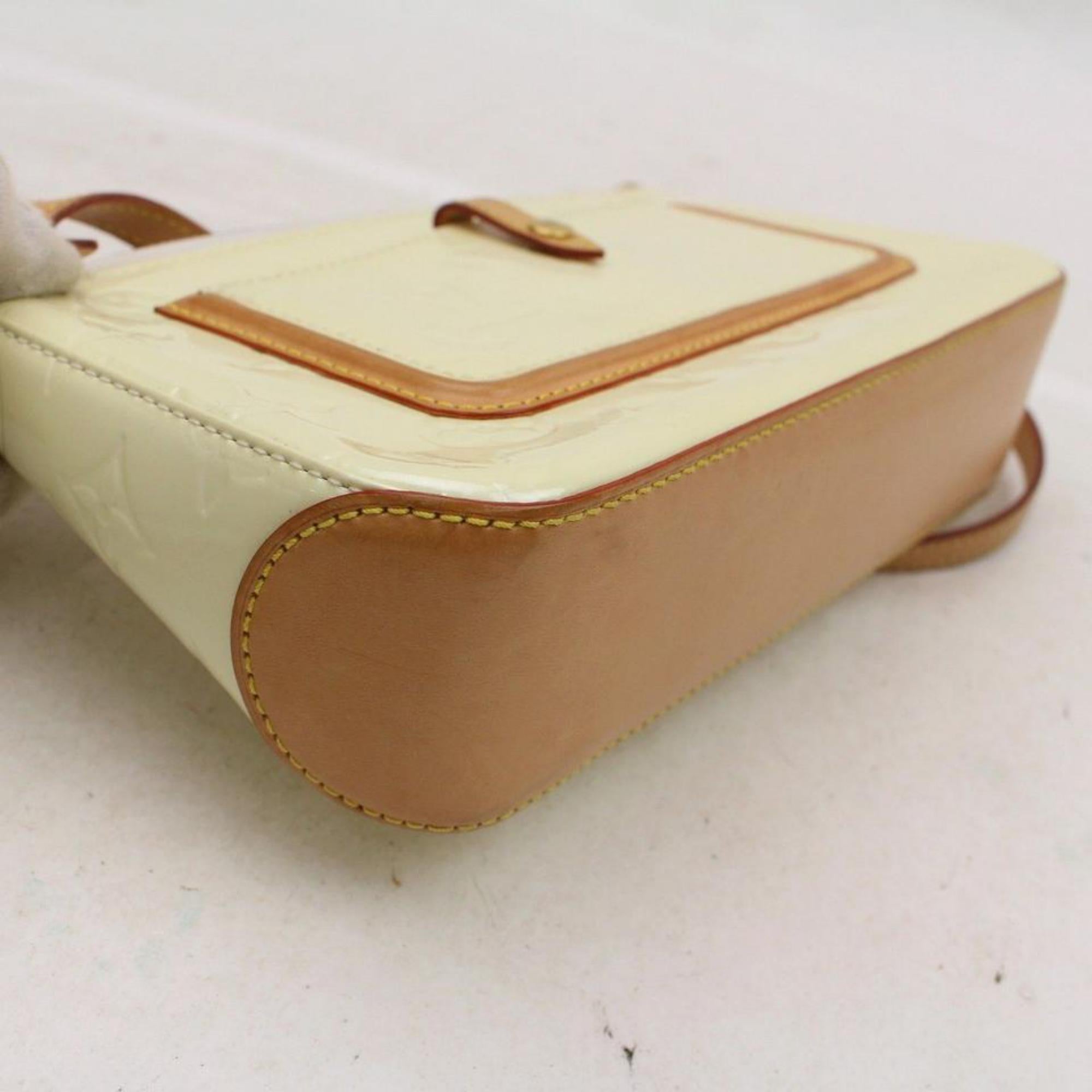 Louis Vuitton  Vernis Mallory Square 866184 Baige Patent Leather Shoulder Bag For Sale 4