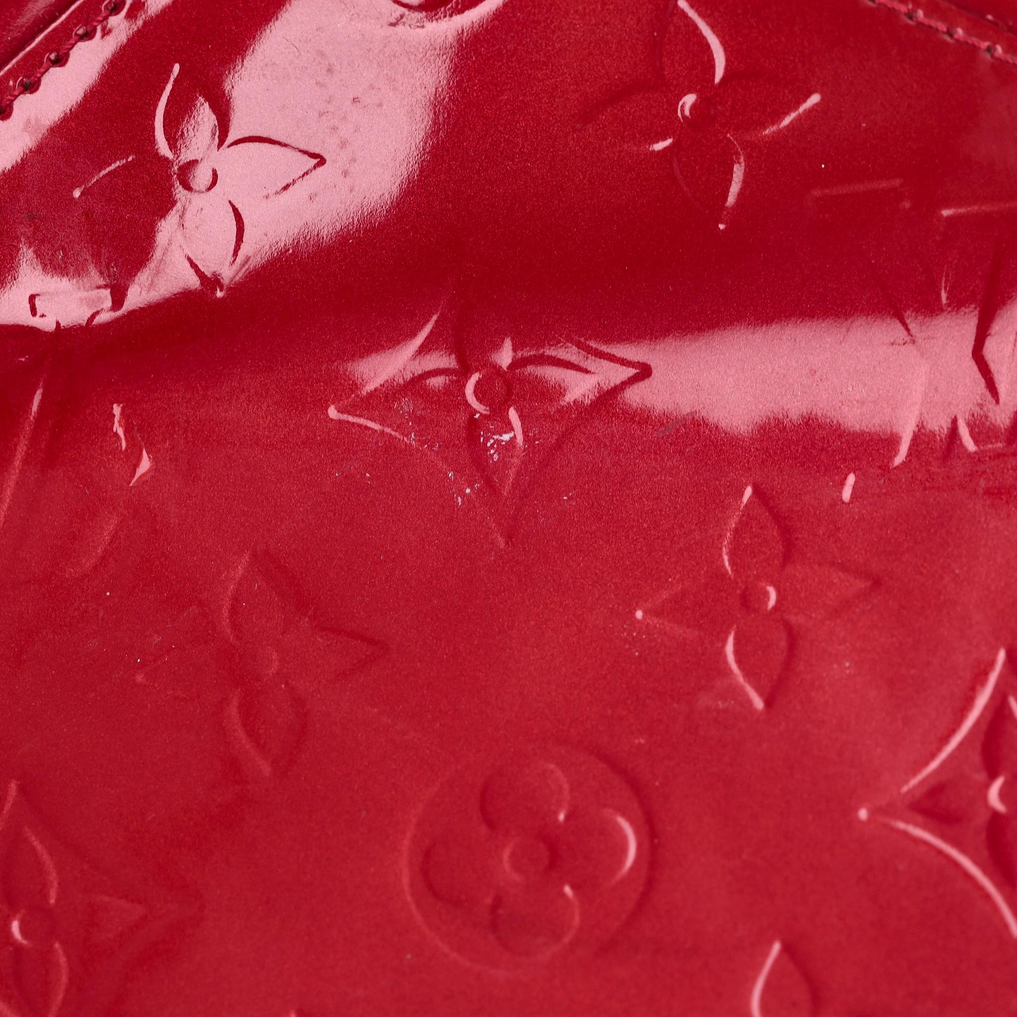 Louis Vuitton Vernis Patent Leather Bellevue Monogram Embossed Tote Bag For Sale 8
