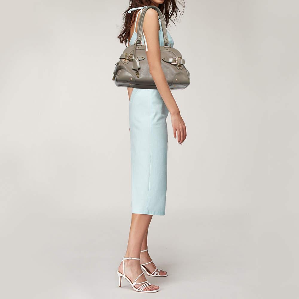 Louis Vuitton Verone Suhali Ledertasche Le Radieux im Zustand „Relativ gut“ in Dubai, Al Qouz 2