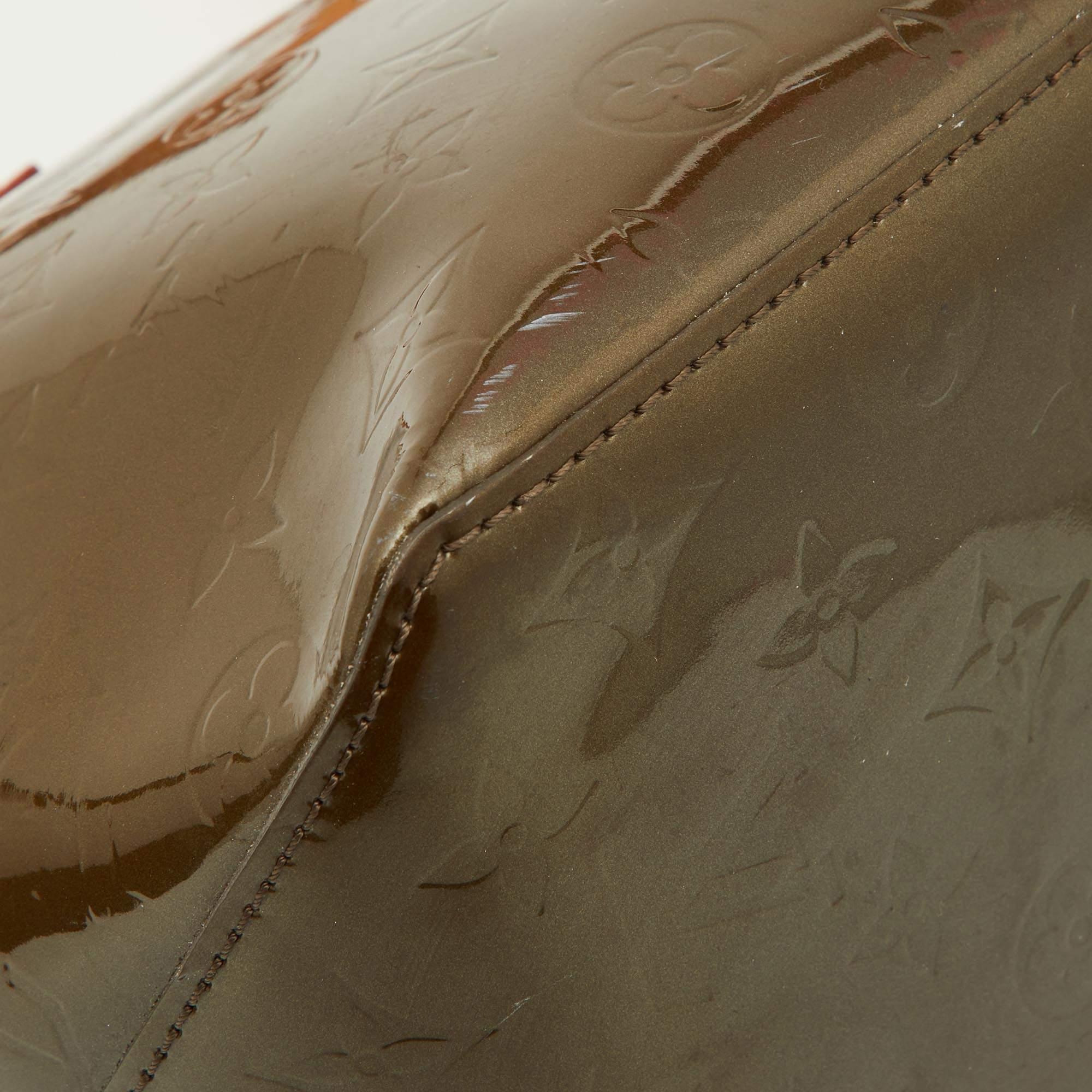 Louis Vuitton Vert Bronze Monogram Vernis Bellevue GM Bag For Sale 9