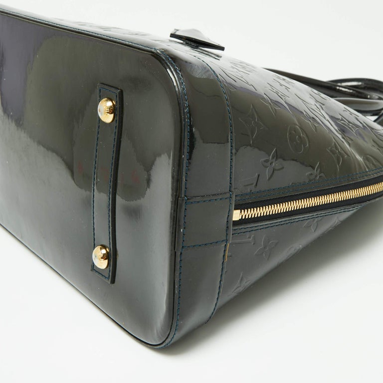 Louis Vuitton Vert Bronze Monogram Vernis Leather Alma GM Bag For Sale 7