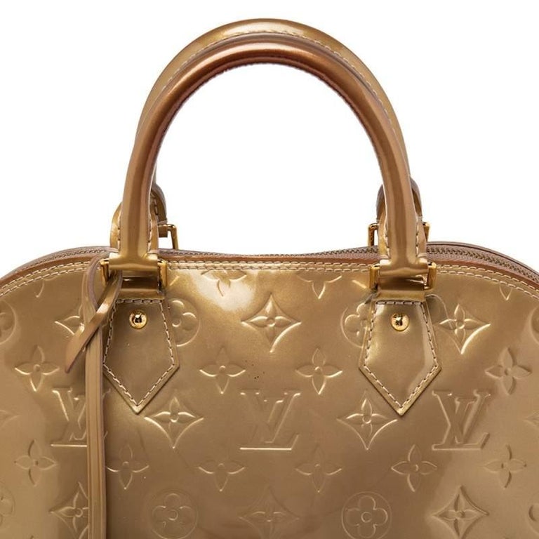 Louis Vuitton Vert Olive Monogram Vernis Alma PM Bag For Sale 11