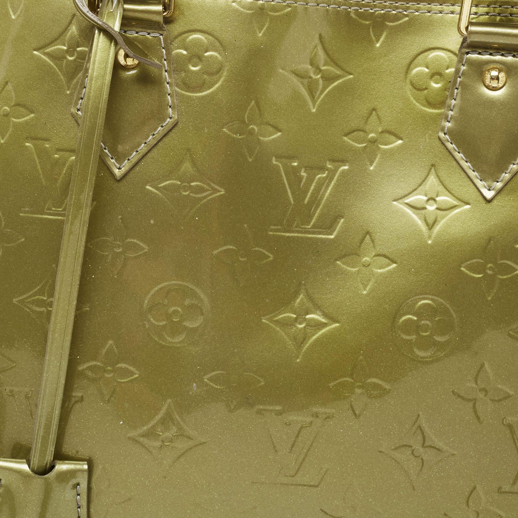 Louis Vuitton Vert Olive Monogram Vernis Leather Alma GM Bag For Sale 9