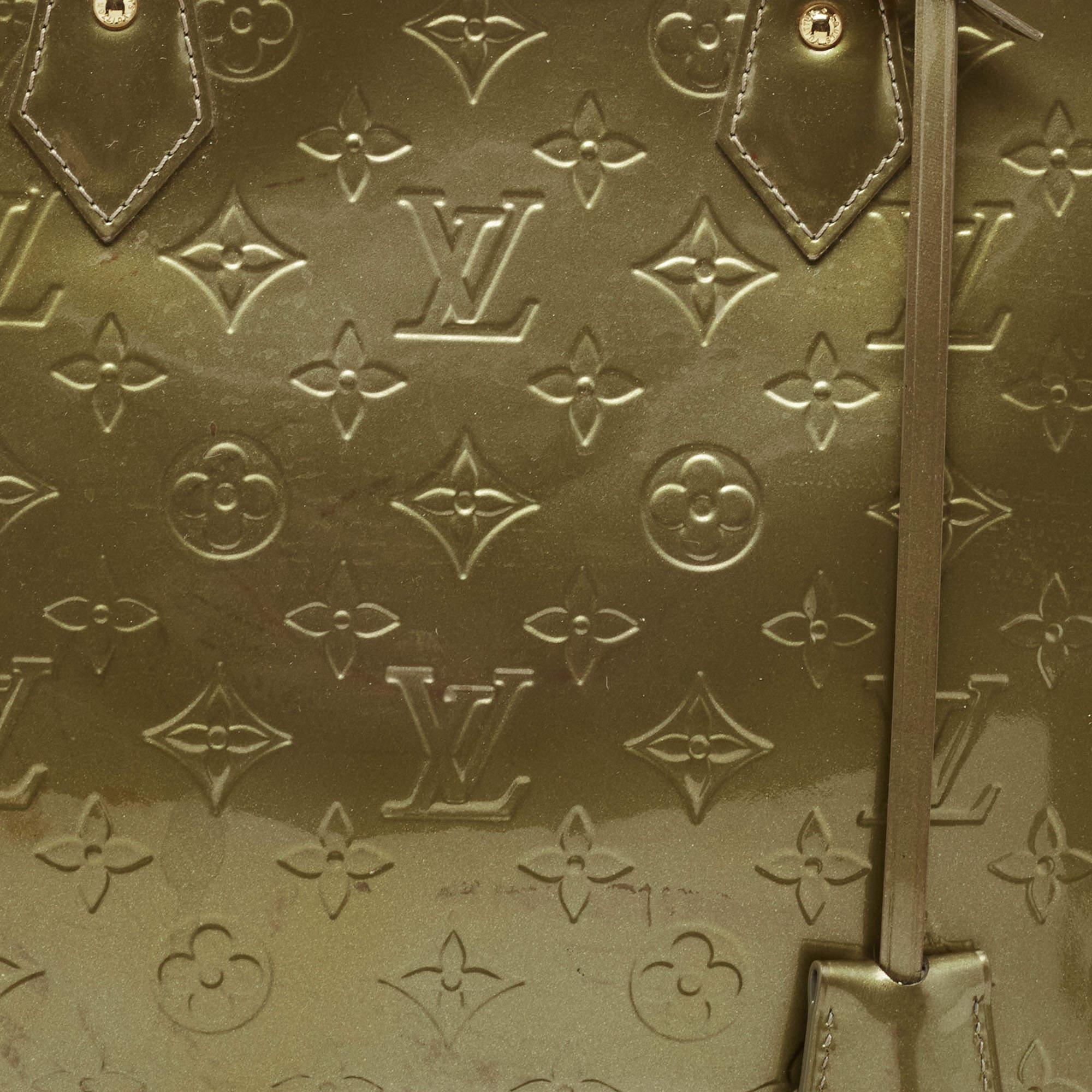 Louis Vuitton Vert Olive Monogram Vernis Leather Alma GM Bag For Sale 13
