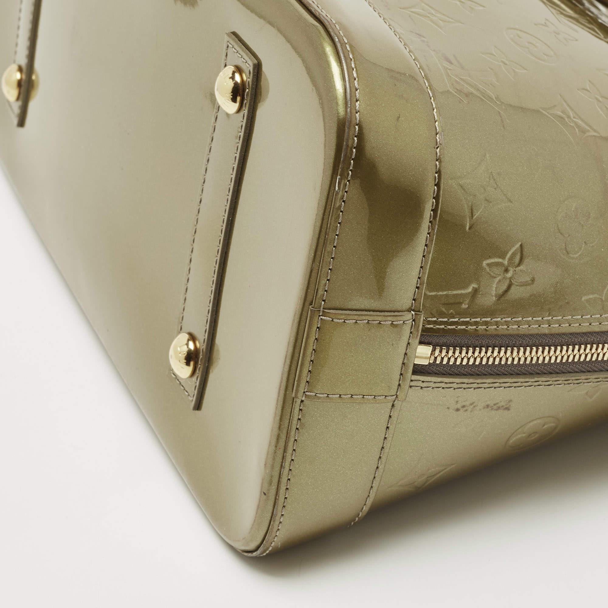 Louis Vuitton Vert Olive Monogram Vernis Leather Alma GM Bag For Sale 1