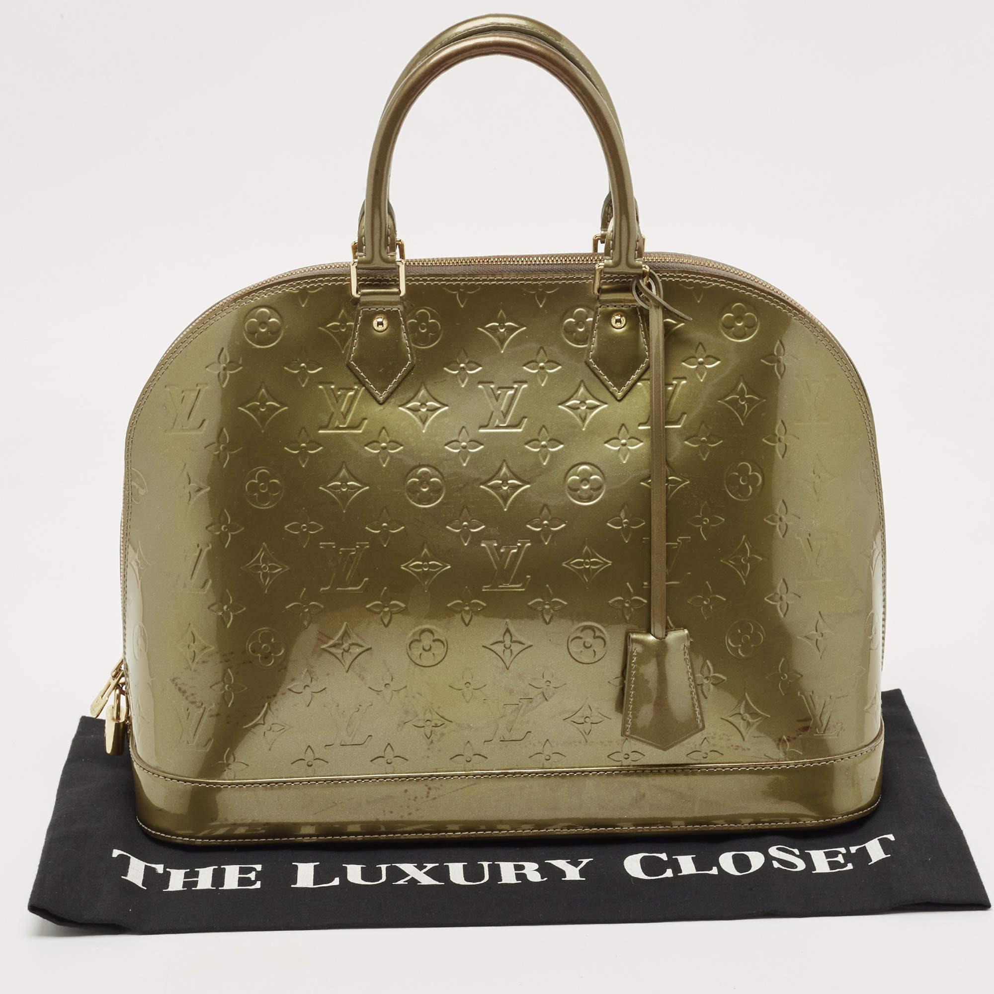 Louis Vuitton Vert Olive Monogram Vernis Leather Alma GM Bag For Sale 3