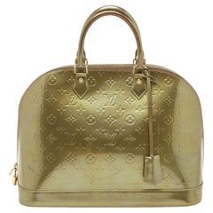 Vernis Alma GM-Tasche aus Leder mit Monogramm in Oliv von Louis Vuitton