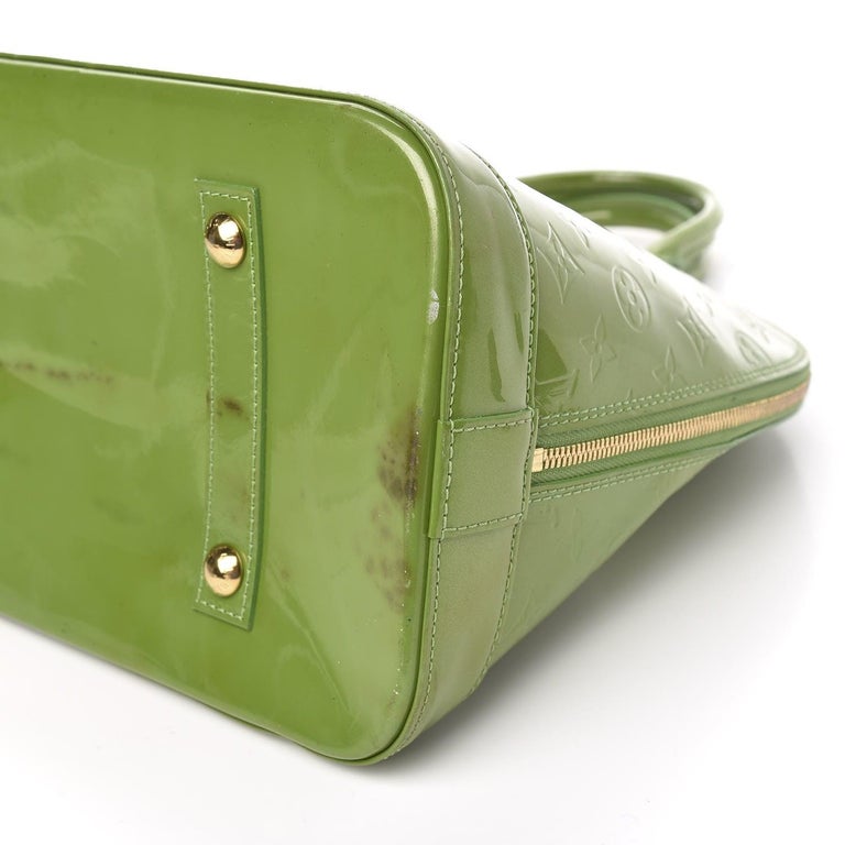 Louis Vuitton Vert Tonic Monogram Vernis Alma GM Bag For Sale 5