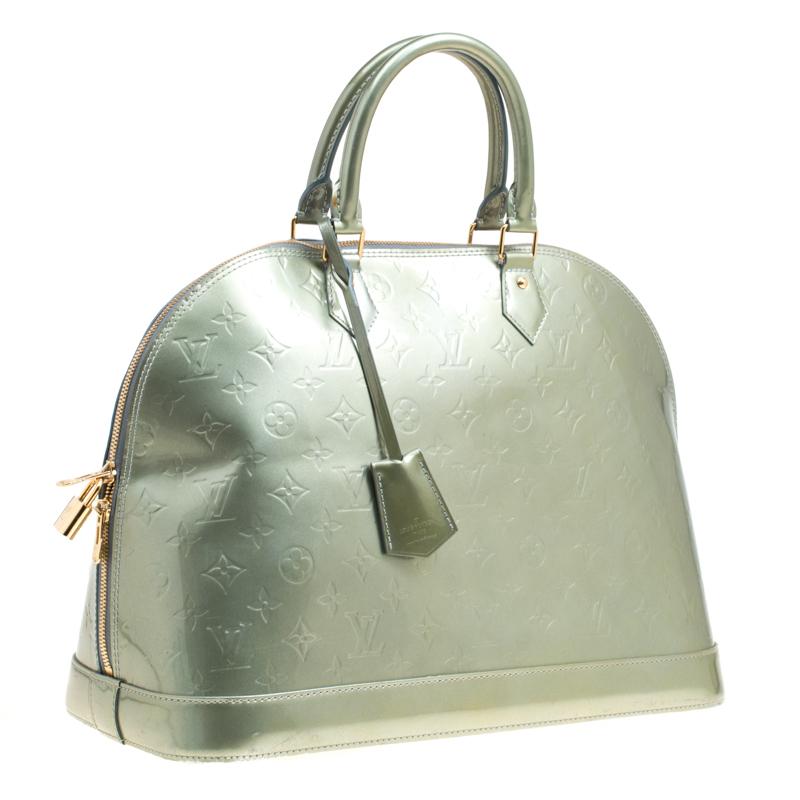Louis Vuitton Vert Tonic Monogram Vernis Alma GM Bag In Good Condition In Dubai, Al Qouz 2