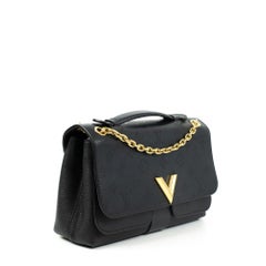 Louis Vuitton, Very Chain in black leather