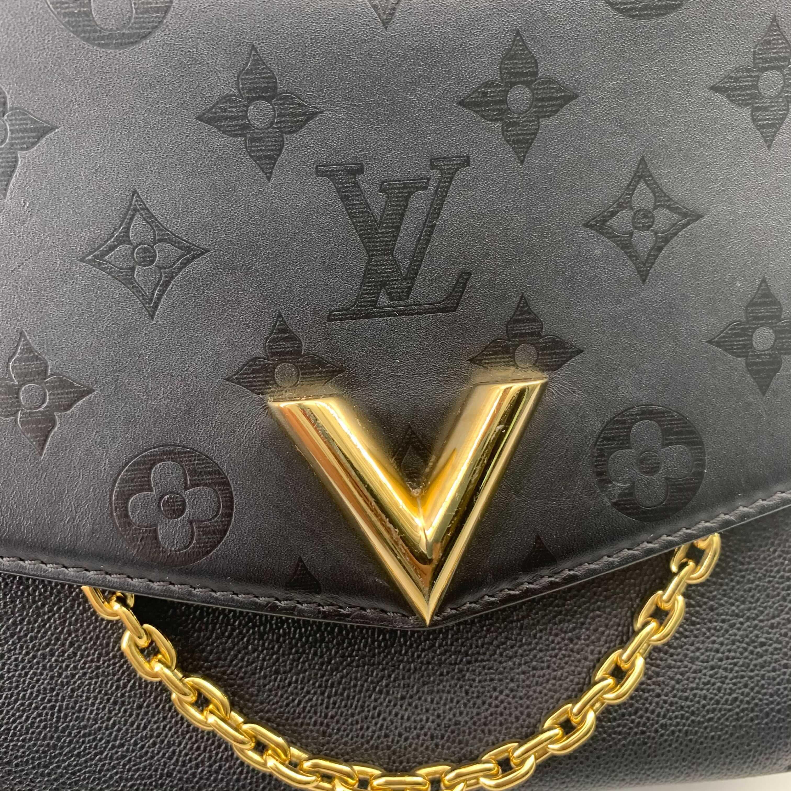 LOUIS VUITTON Very messenger Shoulder bag in Black Leather 9