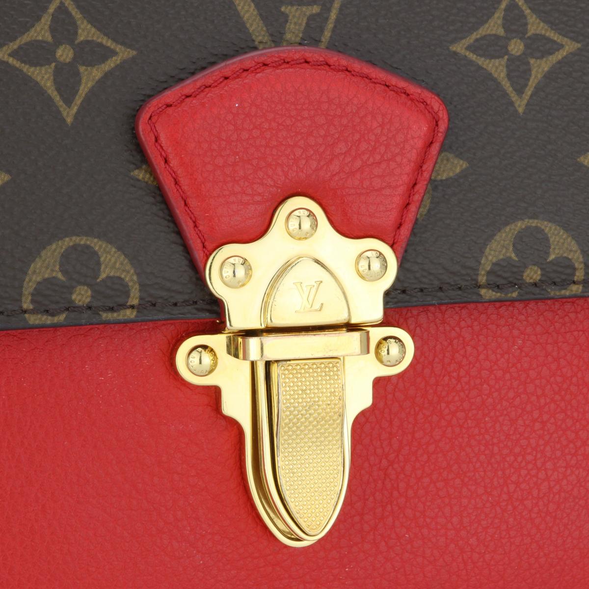 Louis Vuitton Victoire Monogram Bag with Cherry Red Interior 2016 In Good Condition For Sale In Huddersfield, GB