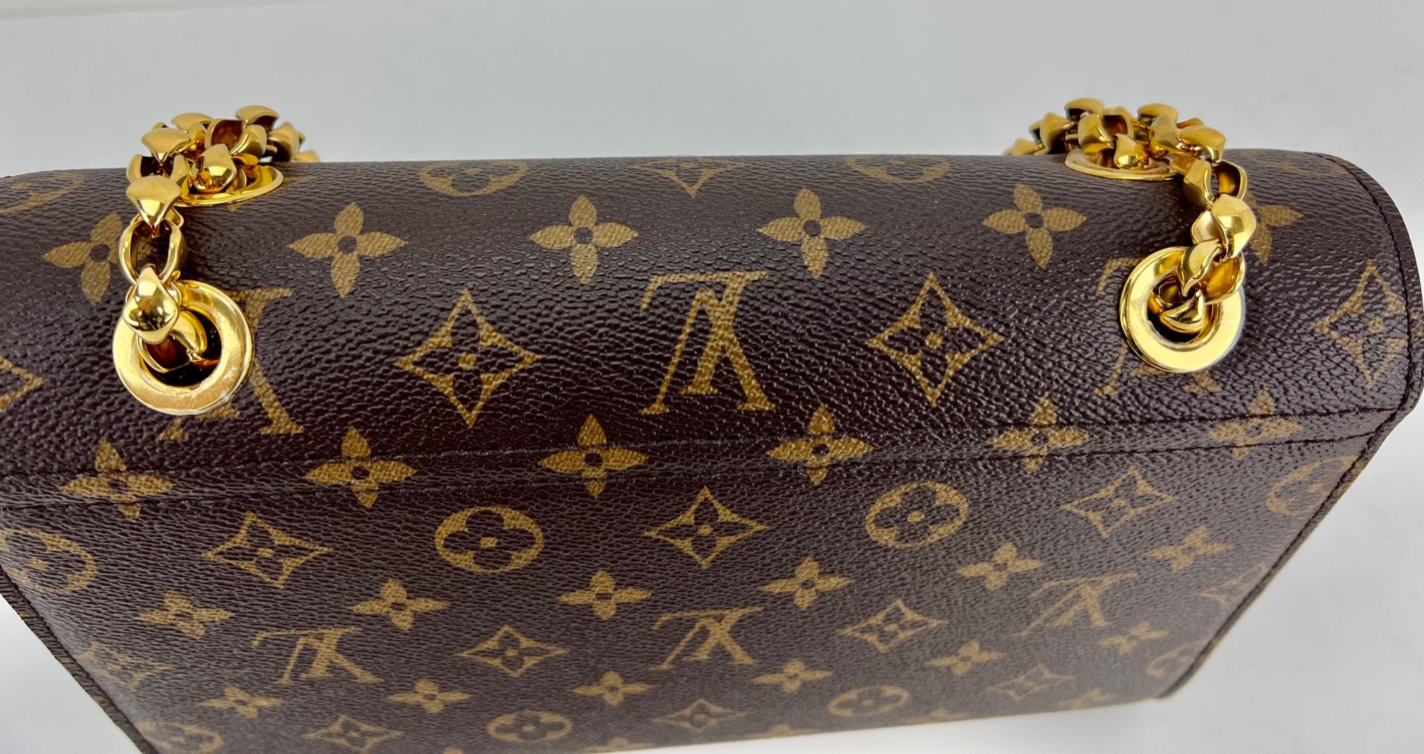 LOUIS VUITTON Victoire  Monogram Black Leather Hand Bag  3