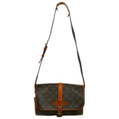 louis vuitton 1990 collection Louis Vuitton Vintage 1990 Monogram Canvas Marne Bag