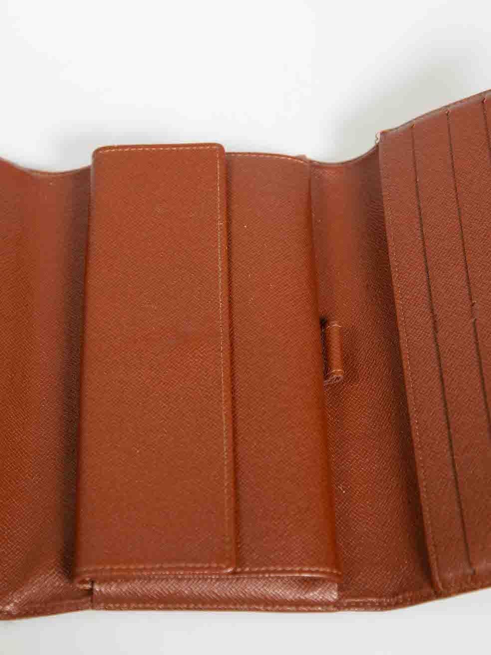 Louis Vuitton Vintage 2002 Brown Leather Monogram Sarah Wallet For Sale 1