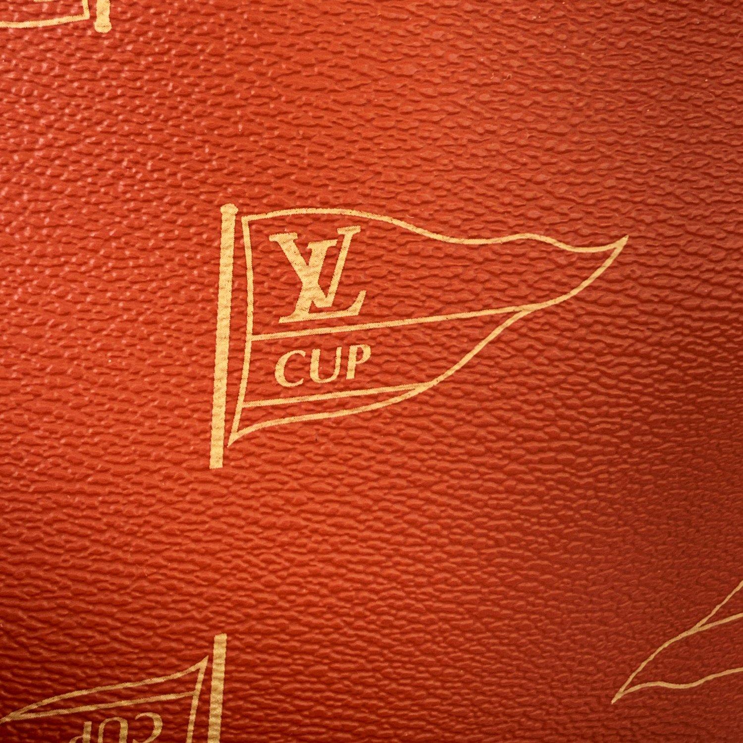 Louis Vuitton Vintage America's Cup 1995 Calvi Messenger Bag 2