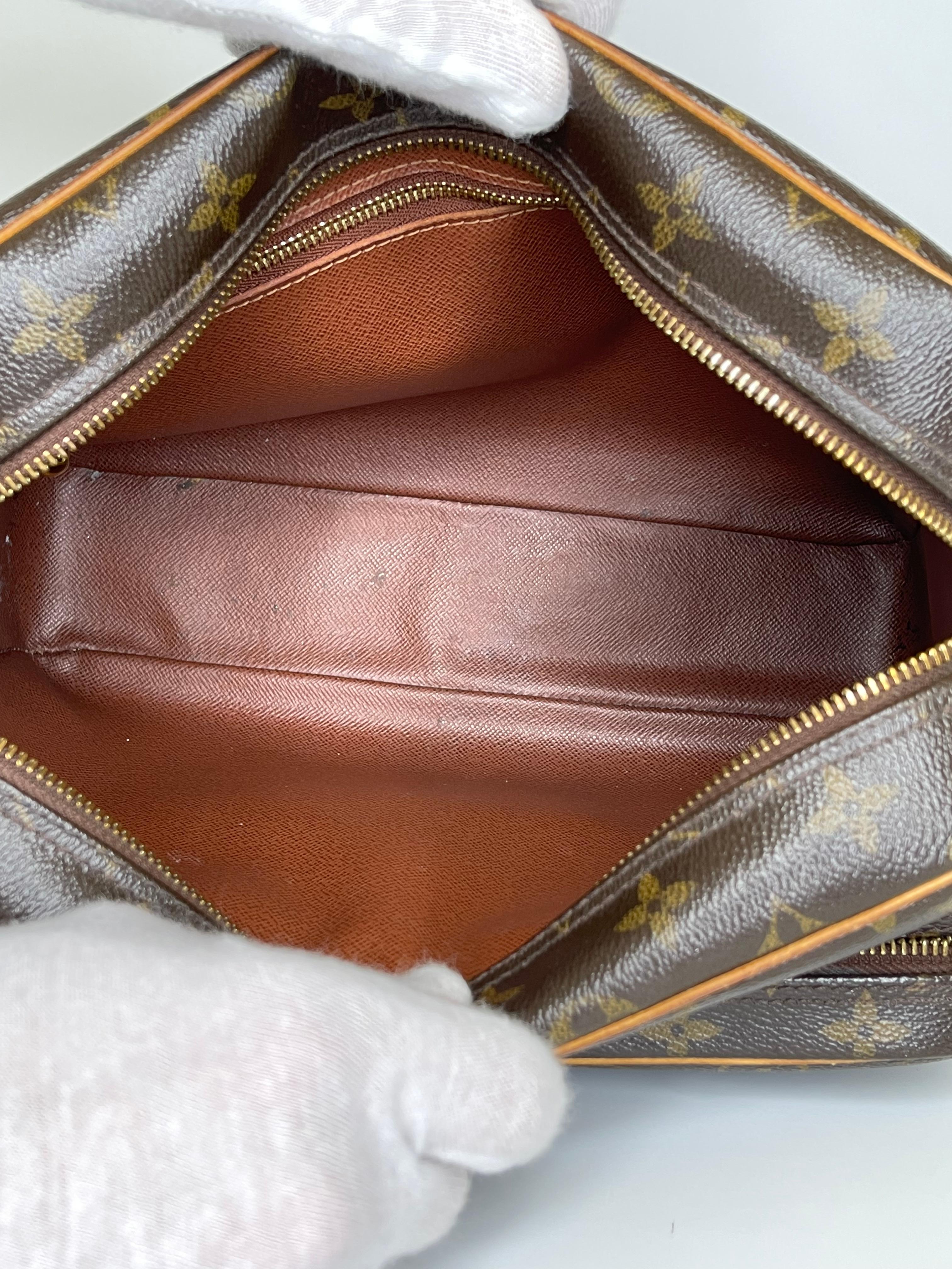  Louis Vuitton Vintage Authentic Monogram Shoulder Bag Nile MM 2012 3