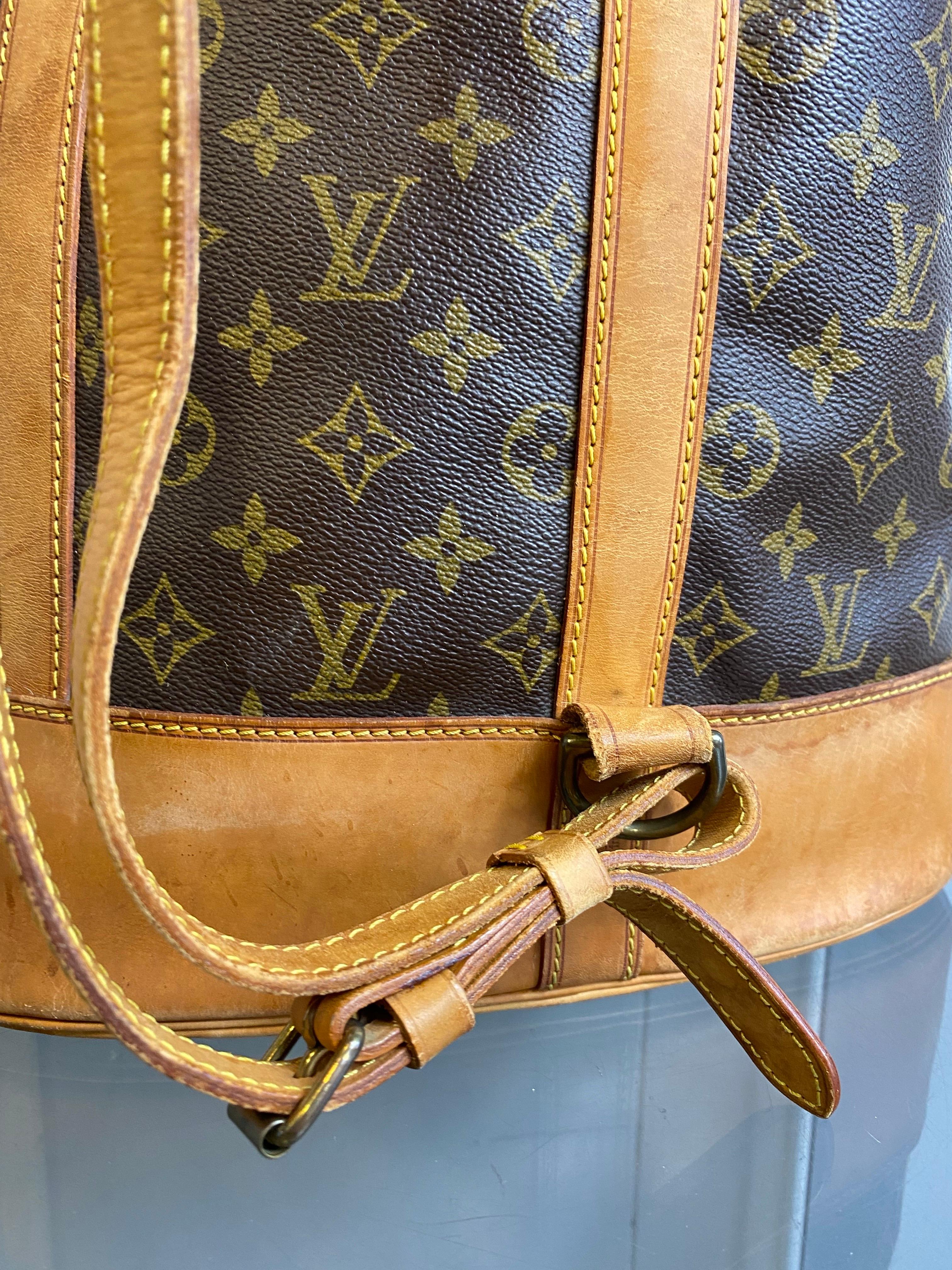 Sac vintage Louis Vuitton modèle Randonnee GM Bon état - En vente à Carnate, IT