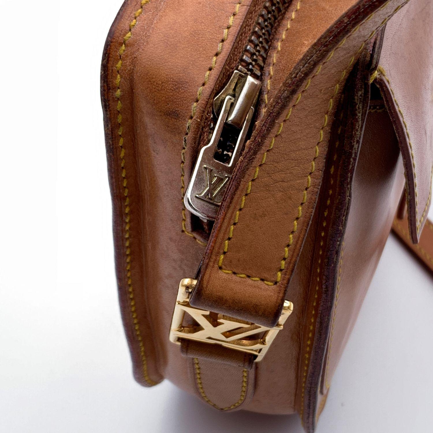 Women's Louis Vuitton Vintage Beige Leather Jeune Fille Messenger Bag
