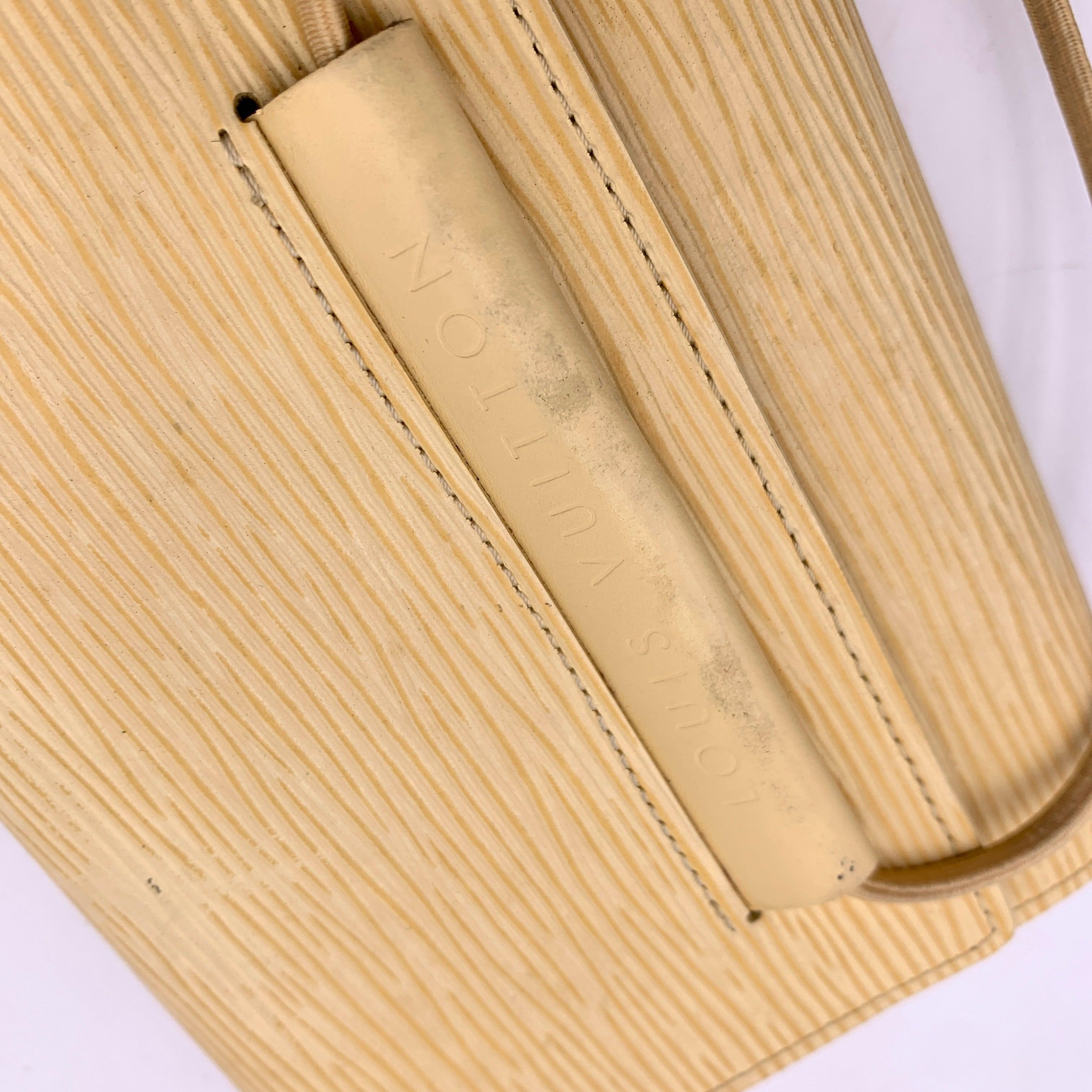 Portefeuille vintage Vanilla Epi cuir élastique beige Louis Vuitton en vente 2