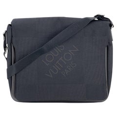 Louis Vuitton Vintage Black Canvas Damier Geant Loup Noir Messenger Bag