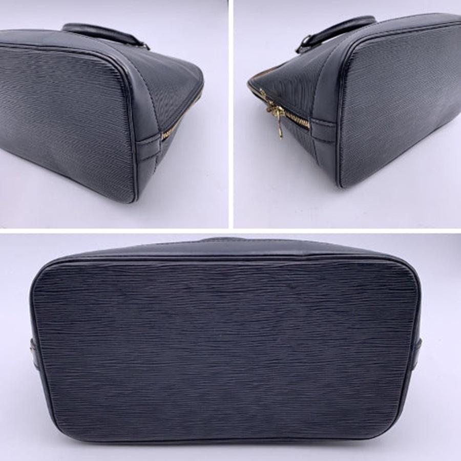 Louis Vuitton Vintage Black Epi Leather Alma Satchel Top Handle Bag For Sale 2