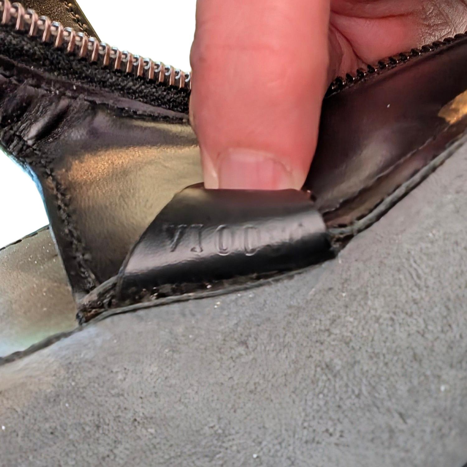 Louis Vuitton - Tote vintage in pelle Epi nera Gemeaux in vendita 2