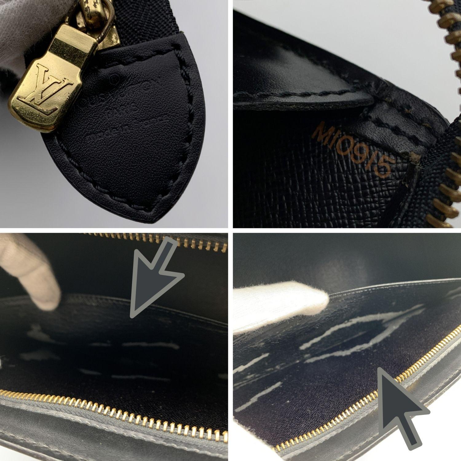 Louis Vuitton Vintage Black Epi Leather Sac Tricot Triangle Bag 1