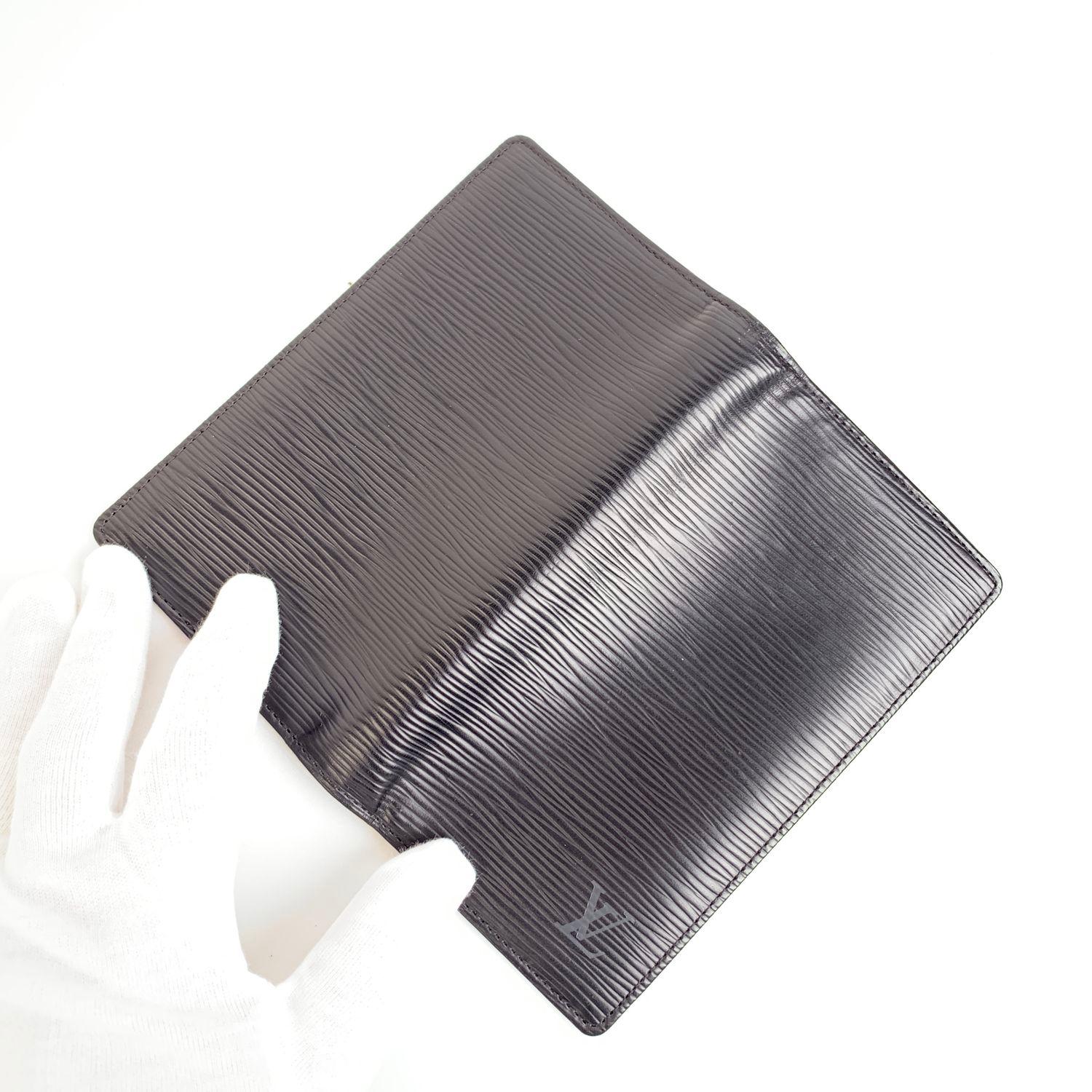 louis vuitton epi wallet