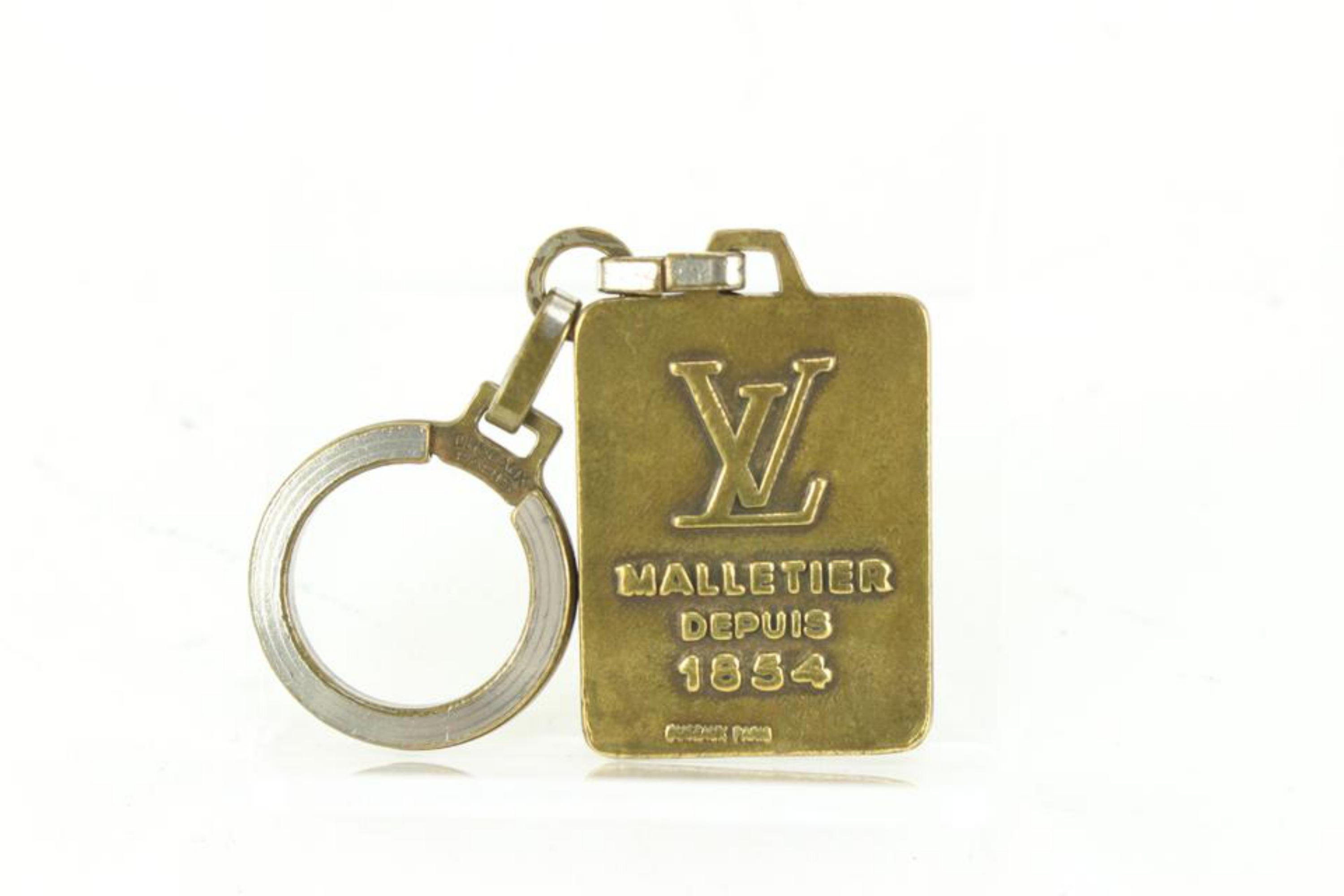Women's or Men's Louis Vuitton Vintage Brass Gaston V Keychain Bag Charm Pendant 81lz52s