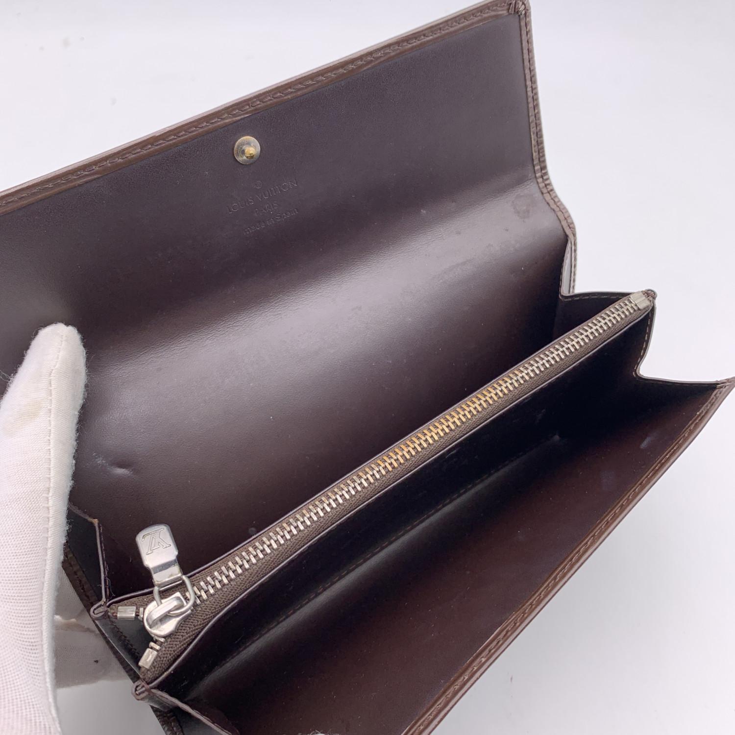 Louis Vuitton Vintage Brown Leather Sarah Continental Long Wallet In Excellent Condition In Rome, Rome
