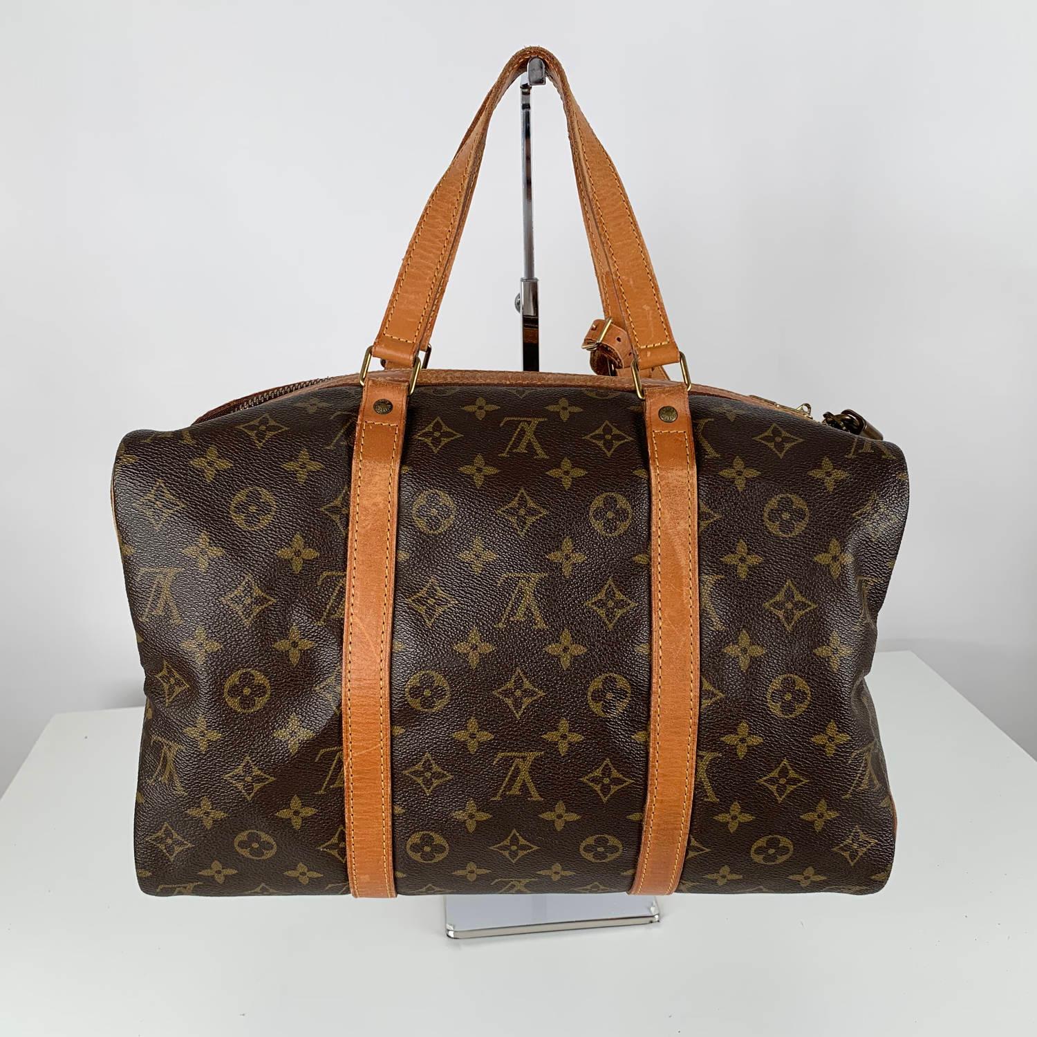Louis Vuitton Vintage Brown Monogram Canvas Sac Souple 35 Bag In Good Condition In Rome, Rome