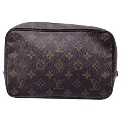 Louis Vuitton Used Brown Monogram Canvas Toiletry 23 Cosmetic Bag