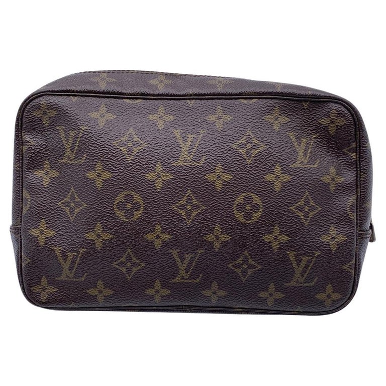 Louis Vuitton - Authenticated Flore Chain Handbag - Leather Brown Plain For Woman, Good condition