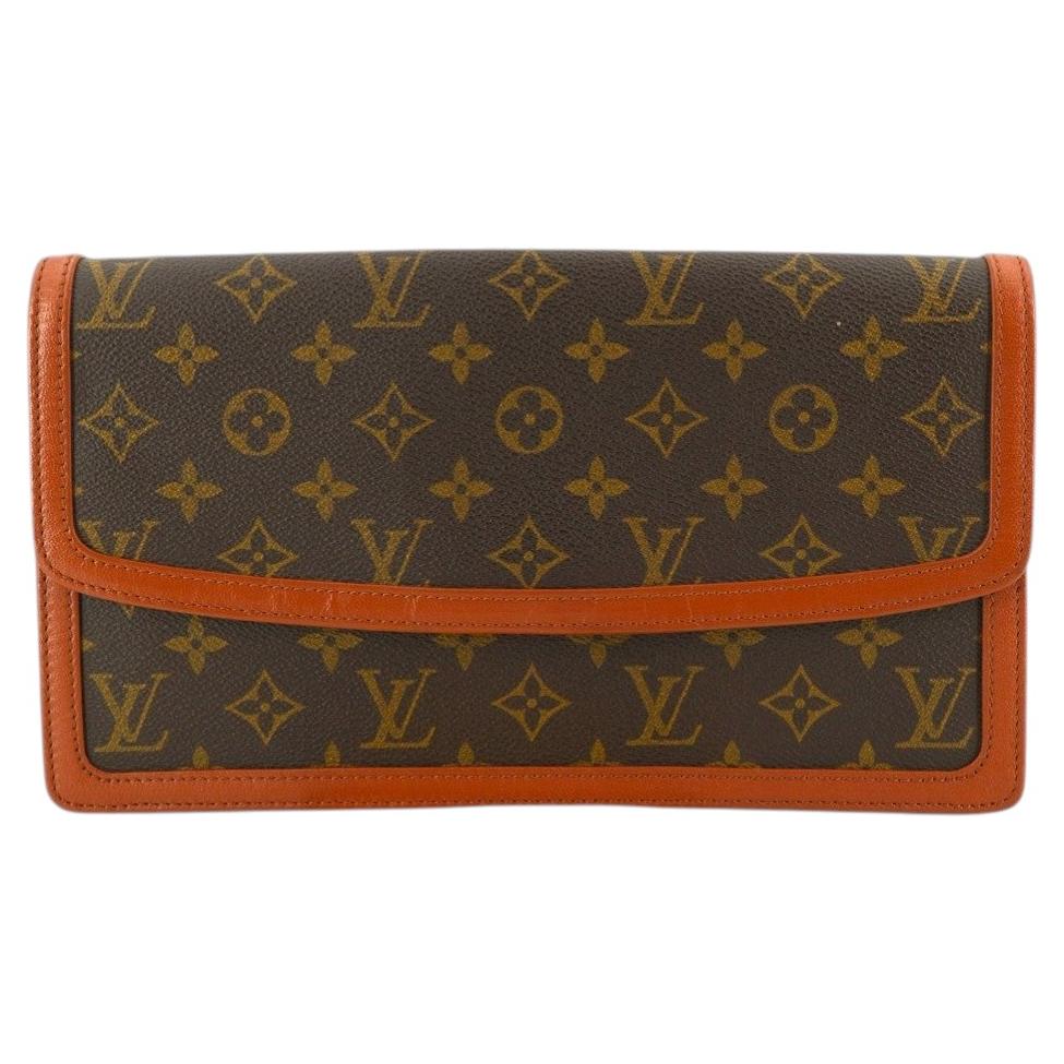 Louis Vuitton Vintage Brown Monogram Clutch Pochette Dame Bag For Sale