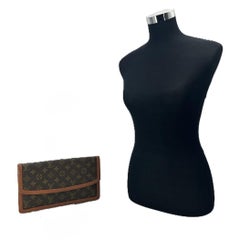 Louis Vuitton Vintage Brown Monogram Dame Clutch Bag GM M51810
