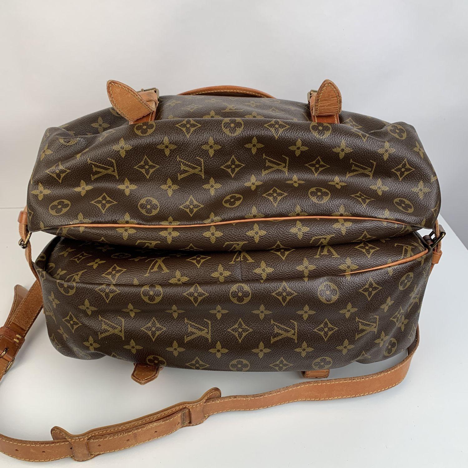 Louis Vuitton Vintage Canvas Saumur 40 Messenger Shoulder Bag 3