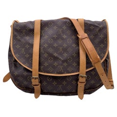 Louis Vuitton Vintage Canvas Saumur 40 Messenger Shoulder Bag